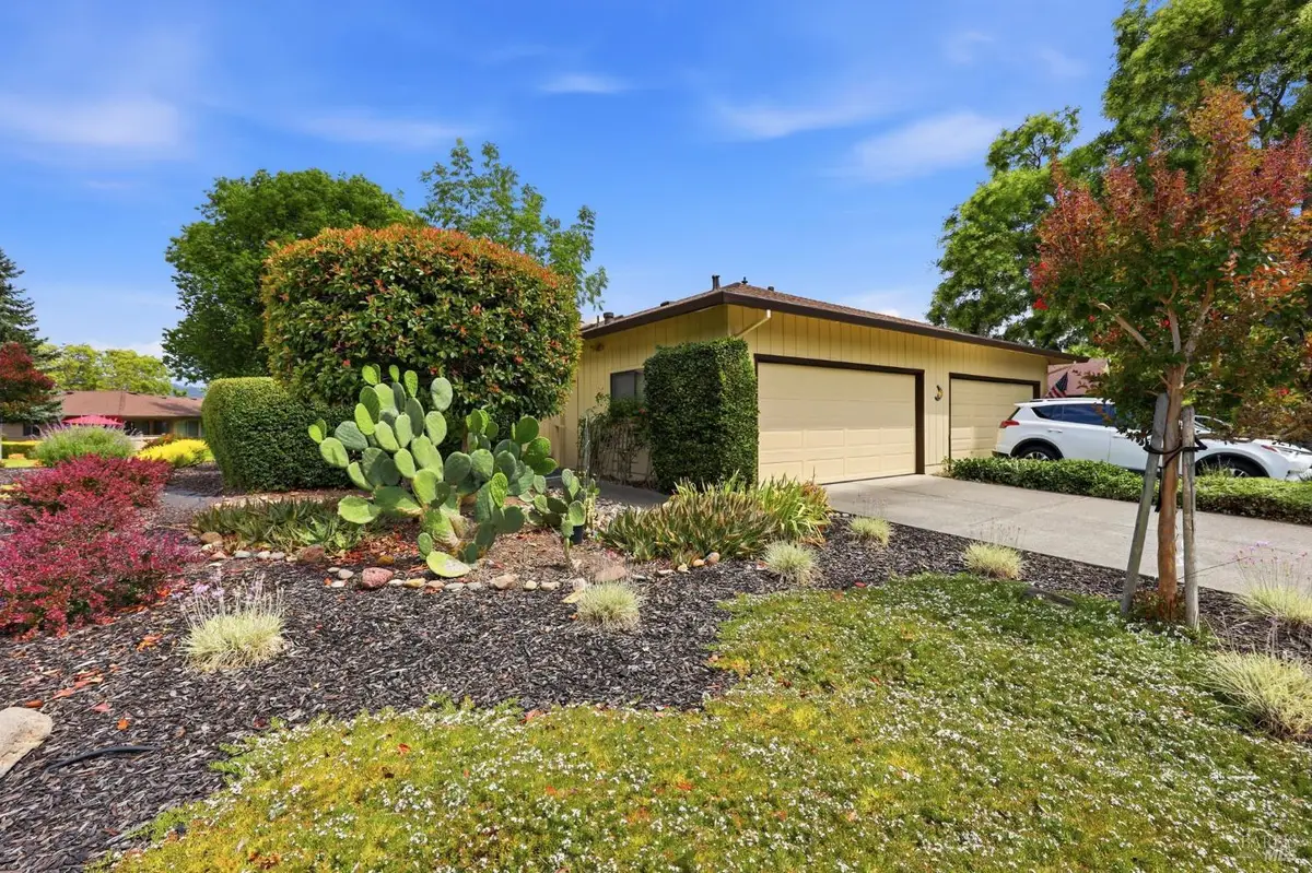 318 Twin Lakes Drive, Santa Rosa, CA 95409 - #1