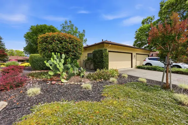 318 Twin Lakes Drive, Santa Rosa, CA 95409