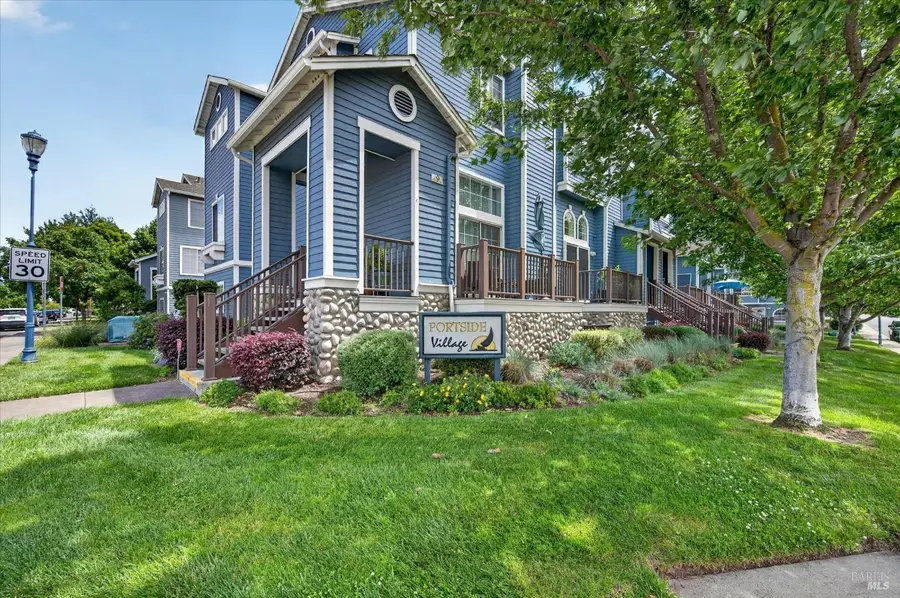 460 E 2nd Street, Benicia, CA 94510 - #3