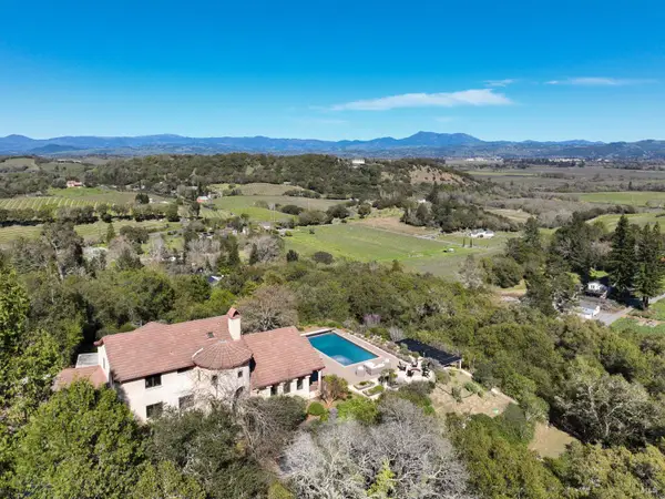 2405 Lewis Drive, Sebastopol, CA 95472