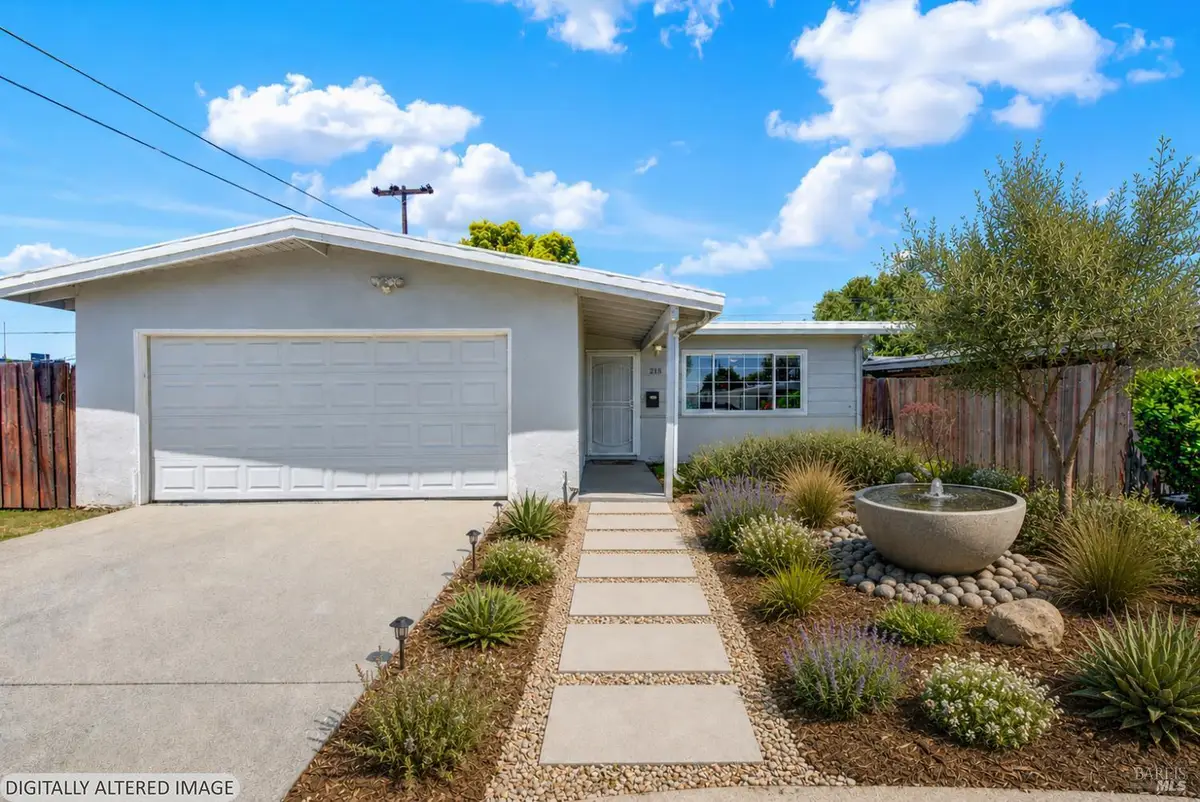 218 E Wyoming Street, Fairfield, CA 94533 - #1