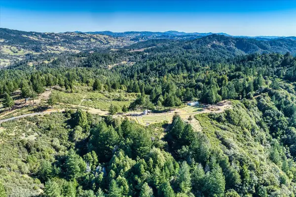 28110 Elkhorn Road, Yorkville, CA 95494