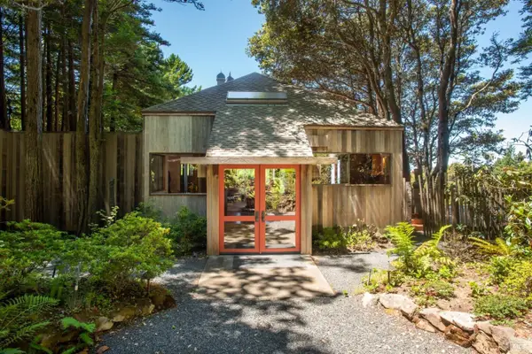 241 Moonraker Road, The Sea Ranch, CA 95497
