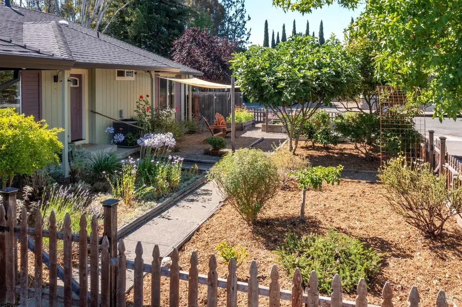 1924 Lariat Street, Santa Rosa, CA 95403 - #2