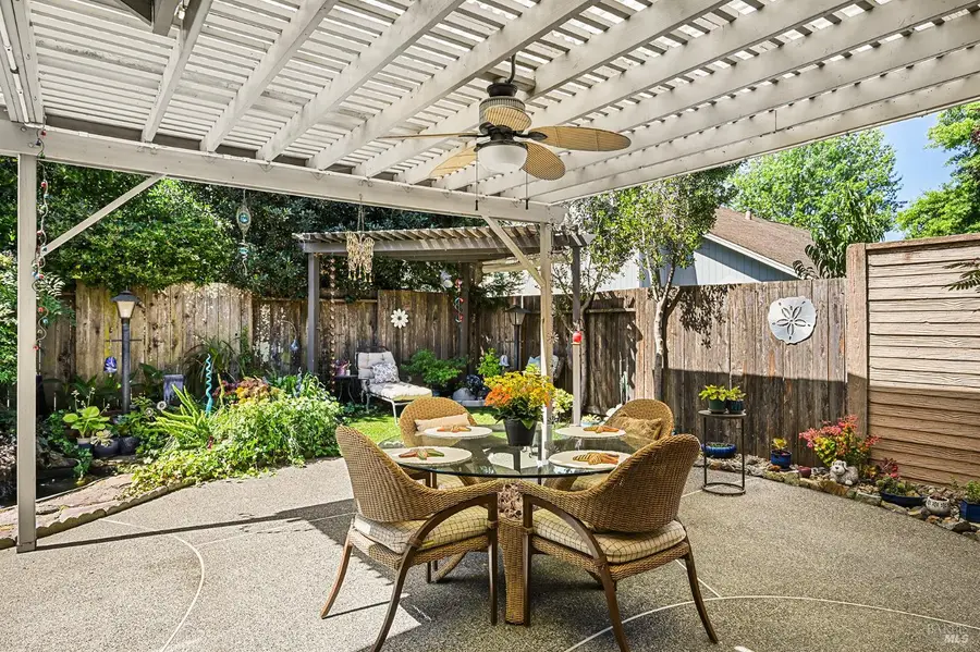9139 Piccadilly Circle, Windsor, CA 95492 - #3