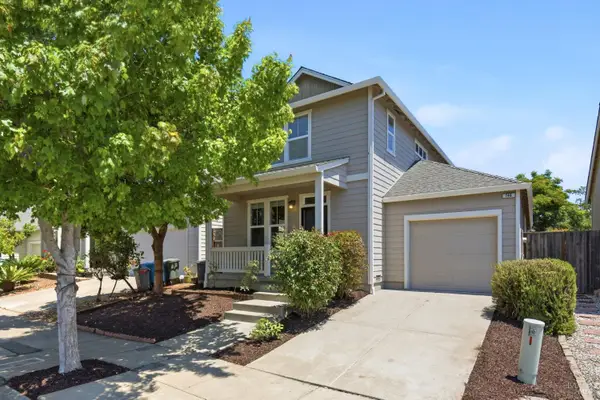 746 Fresno Avenue, Santa Rosa, CA 95407