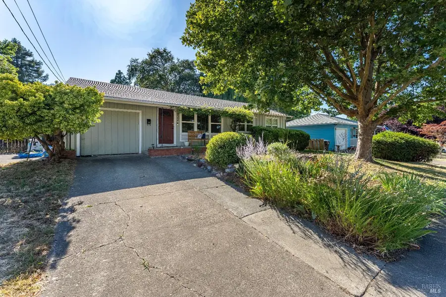 832 Alice Avenue, Ukiah, CA 95482 - #2