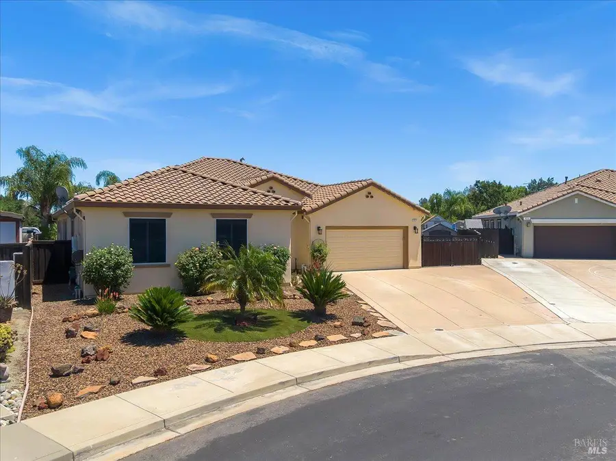 331 Frisbie Circle, Vacaville, CA 95688 - #2