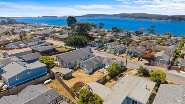 1210 Bay View Street, Bodega Bay, CA 94923