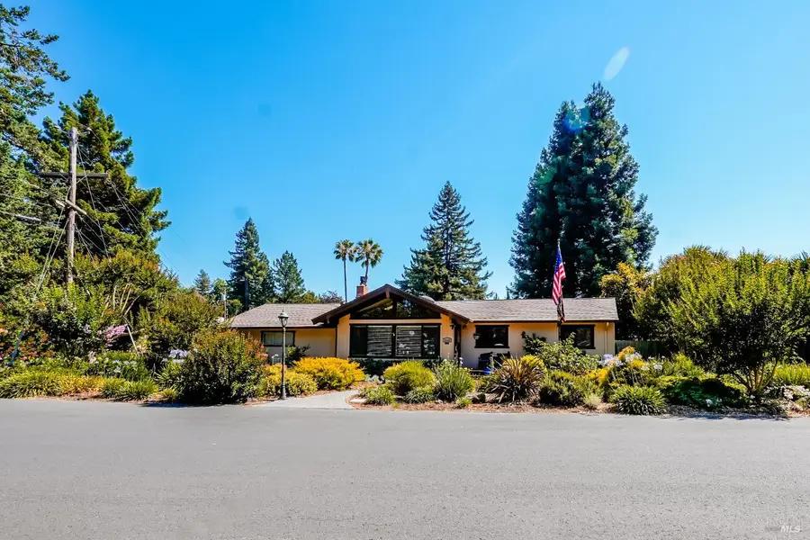 2049 W F Street, Napa, CA 94558 - #2