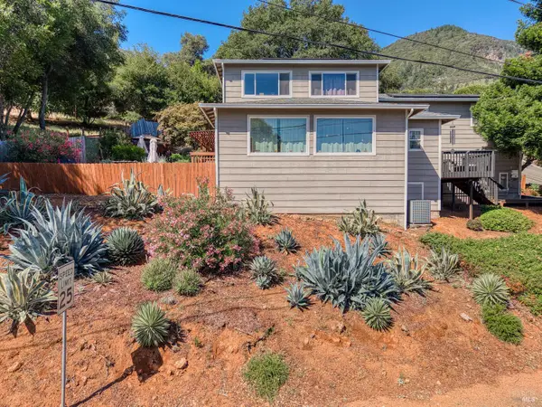 3310 Riviera West Drive, Kelseyville, CA 95451