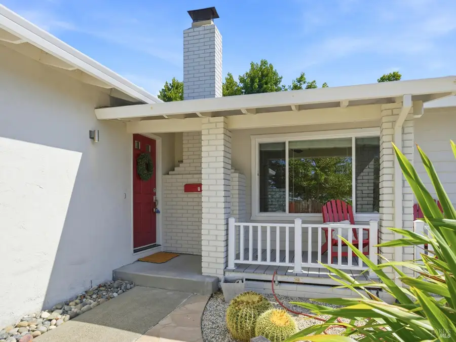 5 Eastside Circle, Petaluma, CA 94954 - #3