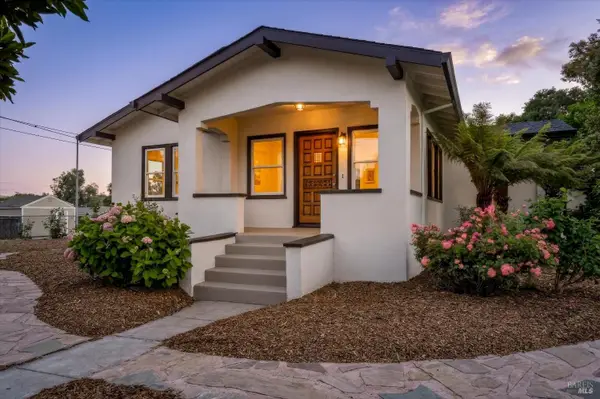 720 Liberty Road, Petaluma, CA 94952