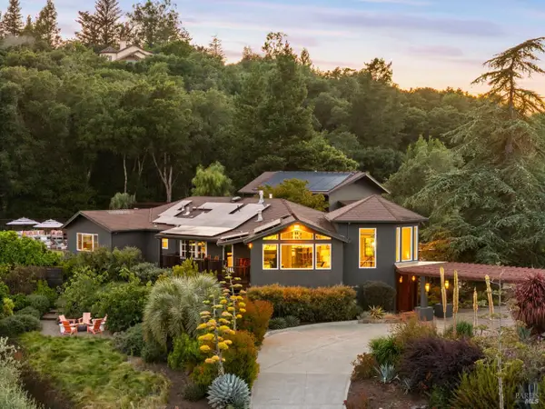 2563 Laguna Road, Santa Rosa, CA 95401