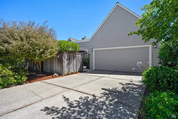 533 Carnation Court, Sonoma, CA 95476