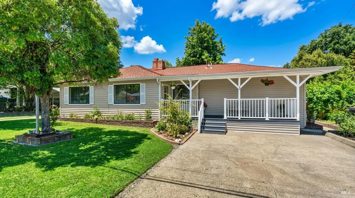 92 Oak Knoll Road, Ukiah, CA 95482 - #1