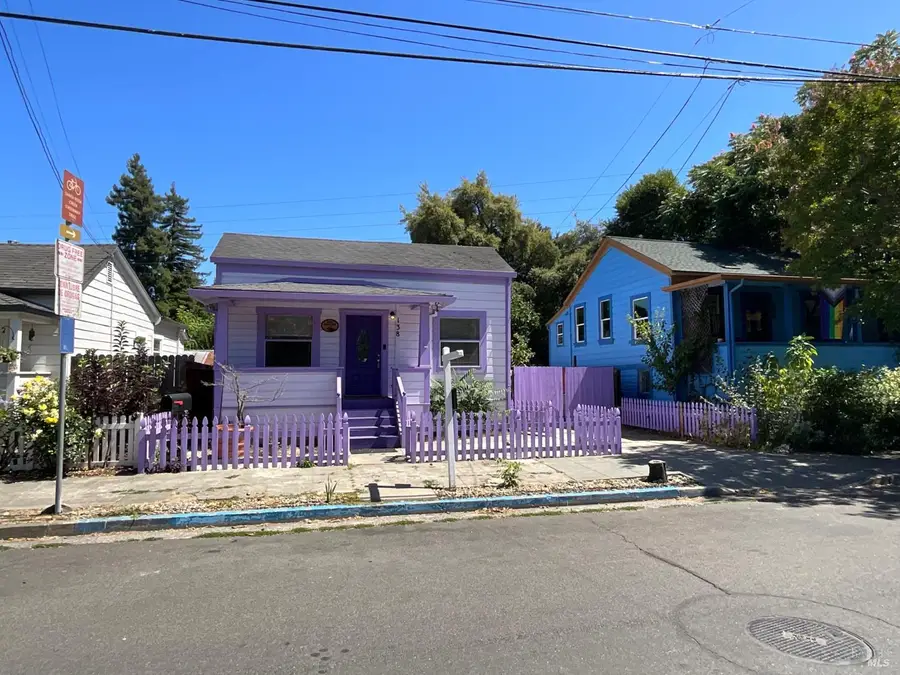 138 W 6th Street, Santa Rosa, CA 95401 - #2