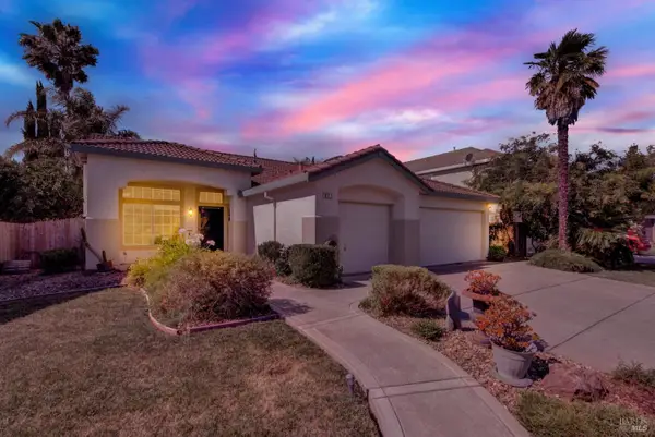 921 Topaz Circle, Vacaville, CA 95687