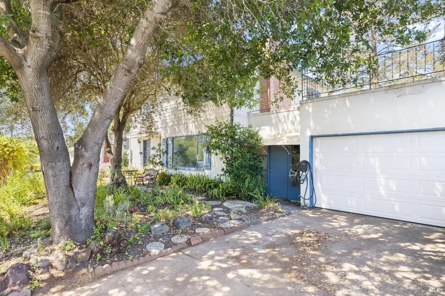 2053 Humboldt Street, Santa Rosa, CA 95404 - #2