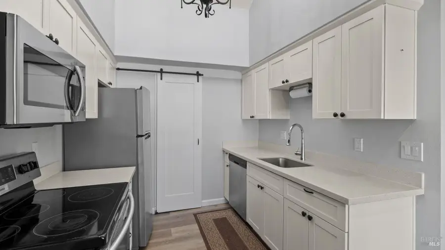 3092 Yulupa Avenue, Santa Rosa, CA 95405 - #2