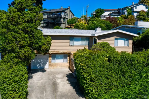 544 N Camino Alto, Vallejo, CA 94590