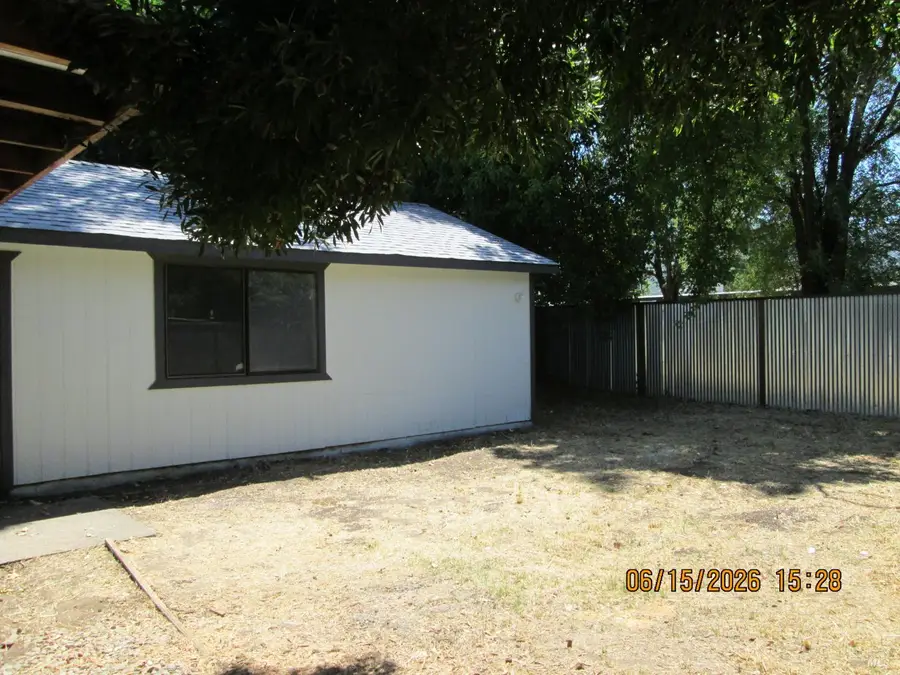 1 Betty Street, Ukiah, CA 95482 - #3