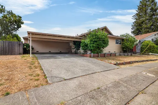 2530 Tamarisk Drive, Santa Rosa, CA 95405
