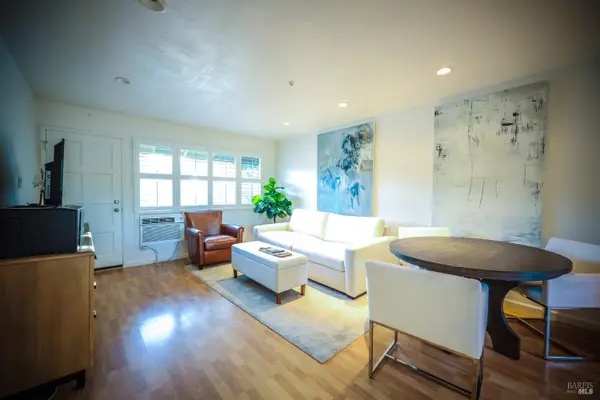 426 North Street #14, Healdsburg, CA 95448