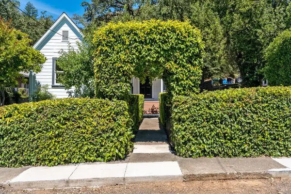 1344 Spring Street, Hopland, CA 95449