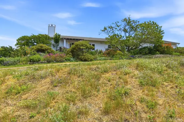 3223 Canfield Road, Sebastopol, CA 95472