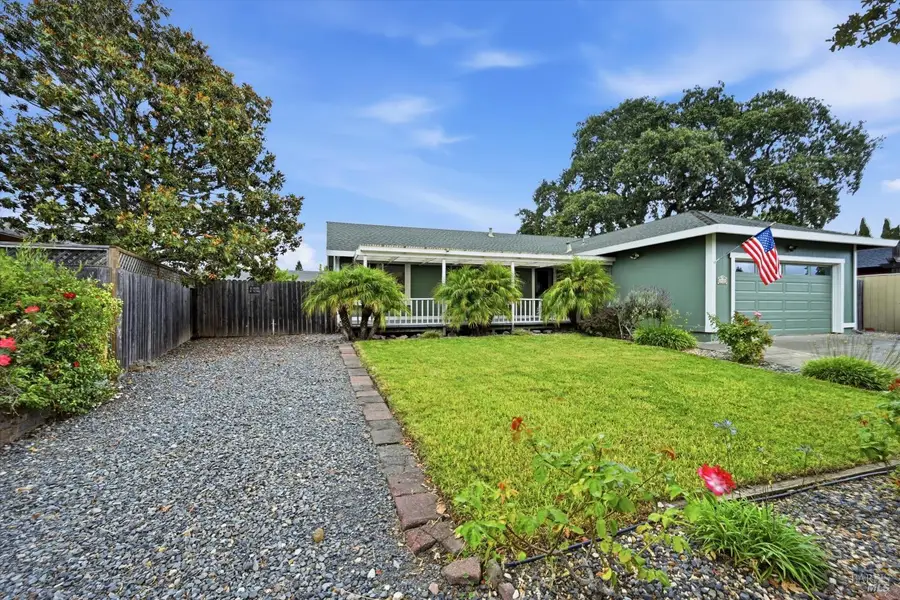 2405 Donna Maria Way, Santa Rosa, CA 95401 - #2