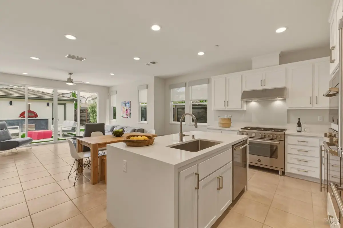 871 4th Street W, Sonoma, CA 95476 - #1