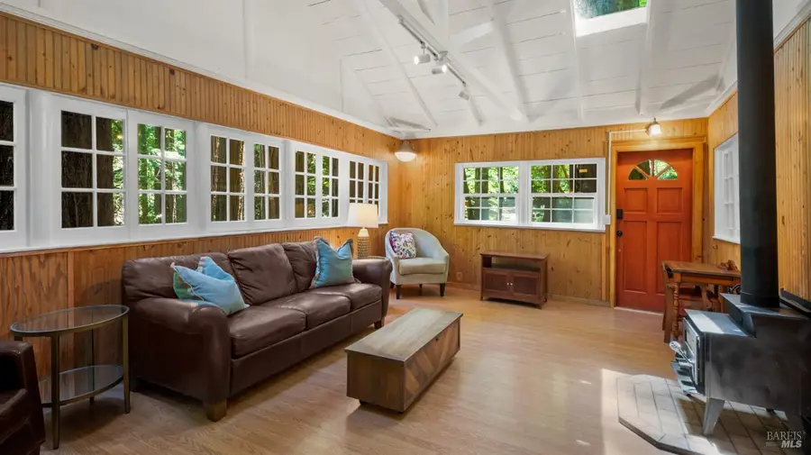 62 Park Street, Woodacre, CA 94973 - #2