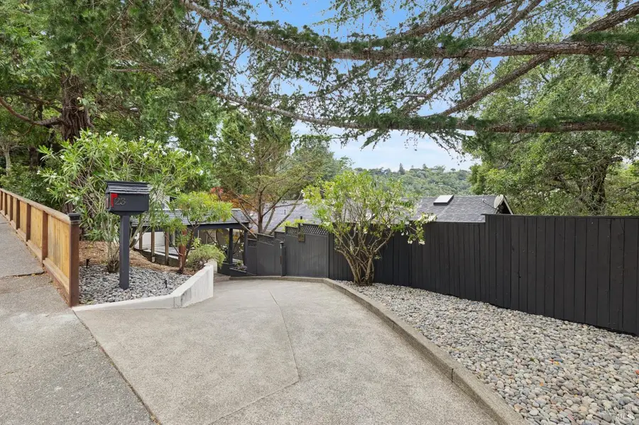 23 Blossom Drive, San Rafael, CA 94901 - #2