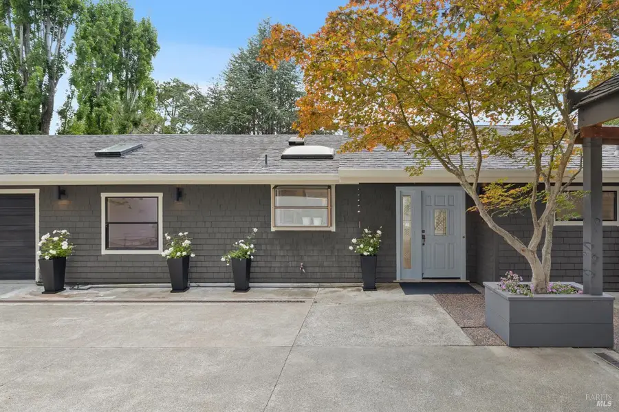 23 Blossom Drive, San Rafael, CA 94901 - #3