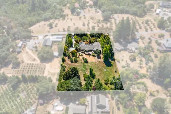 7595 Giusti Road, Forestville, CA 95436