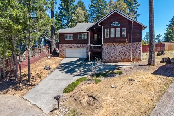 1121 Maize Court, Willits, CA 95490