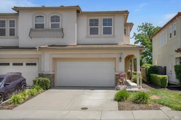 1158 Tocia Avenue, Vacaville, CA 95687