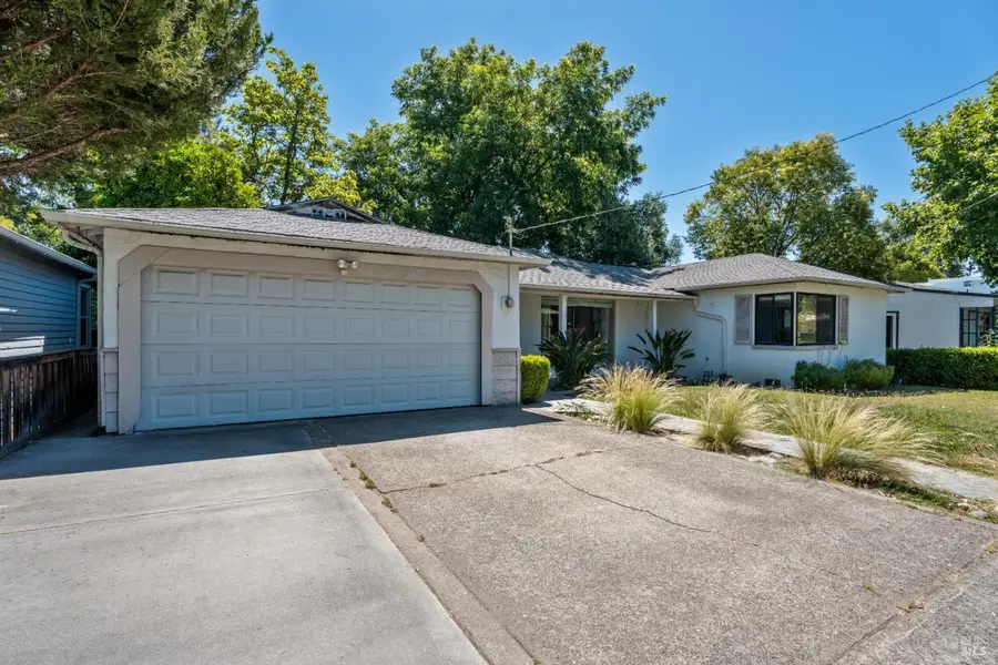 118 Barbara Street, Ukiah, CA 95482 - #2