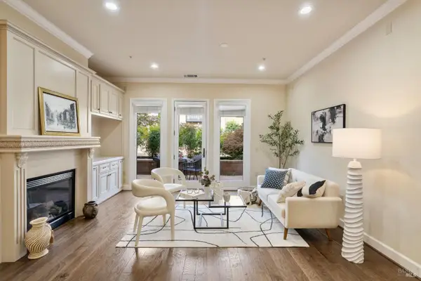 1215 Symphony Way, Vallejo, CA 94591