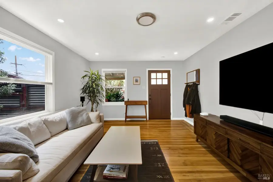 860 31st Street, Richmond, CA 94804 - #3
