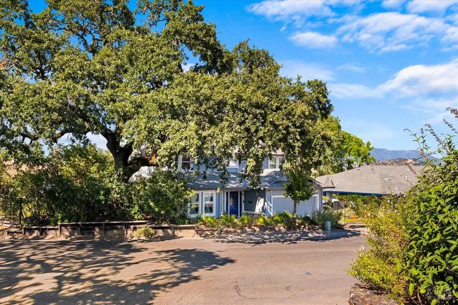 860 March Avenue, Healdsburg, CA 95448 - #2
