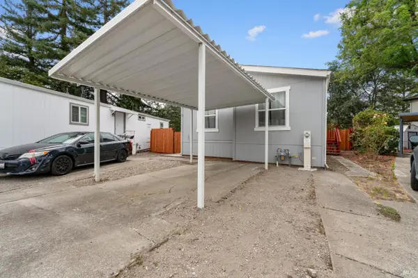 3145 Clare Avenue, Santa Rosa, CA 95403
