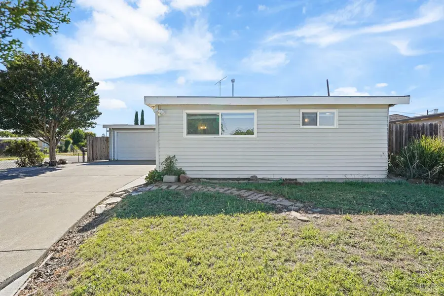 1700 Vermont Street, Fairfield, CA 94533 - #2