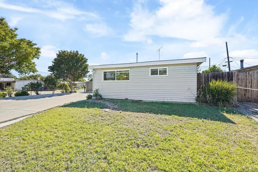 1700 Vermont Street, Fairfield, CA 94533 - #3