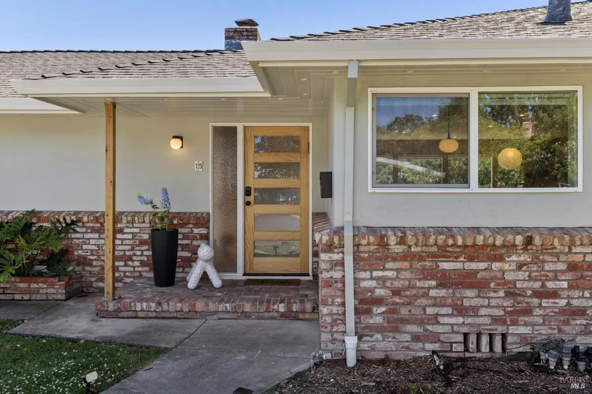 15 Brainerd Avenue, Petaluma, CA 94952 - #1