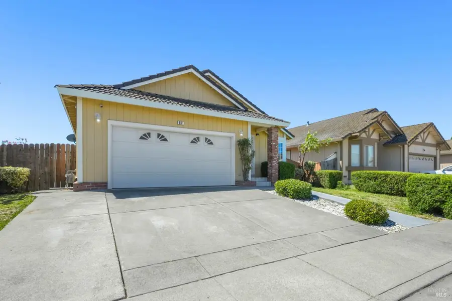 939 E Atlantic Avenue, Fairfield, CA 94533 - #3