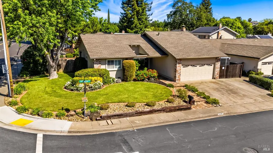 778 Brookside Drive, Vacaville, CA 95688 - #3