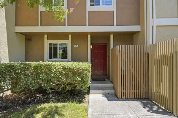 478 Santa Alicia Drive, Rohnert Park, CA 94928