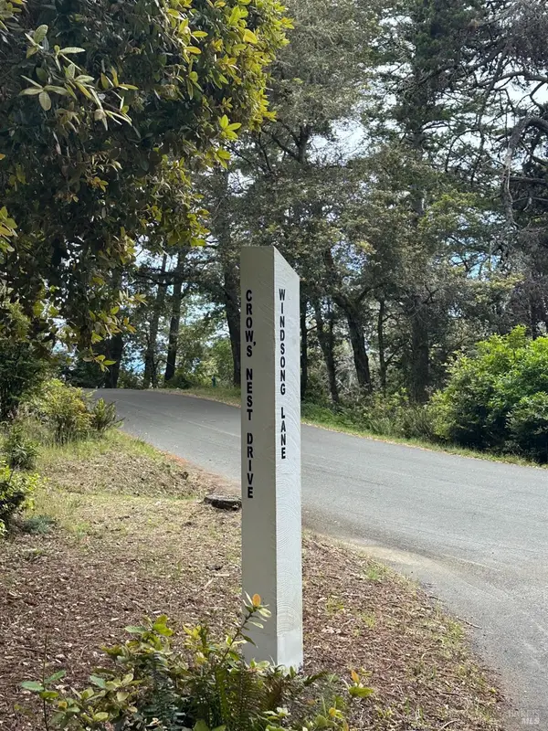 35261 Windsong Lane, The Sea Ranch, CA 95497